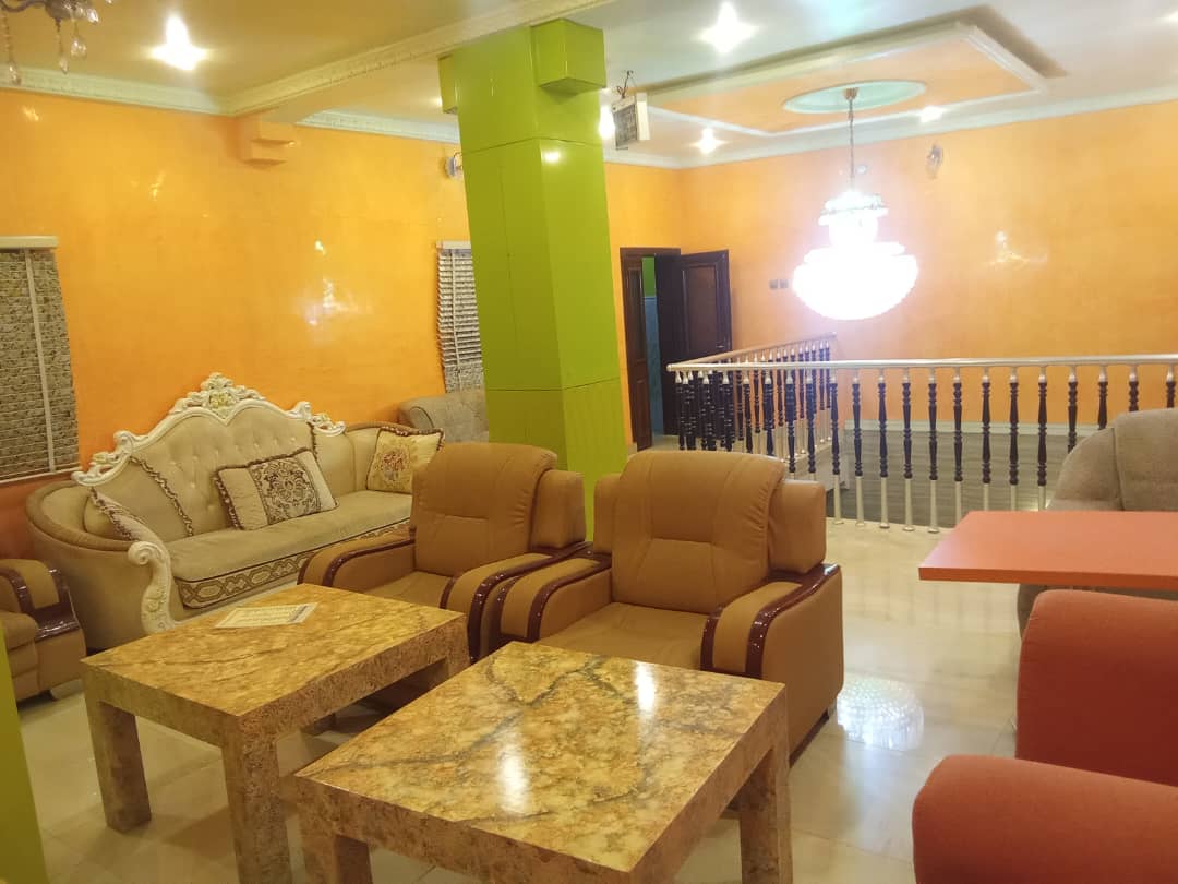 Mathias Executive Lounge1